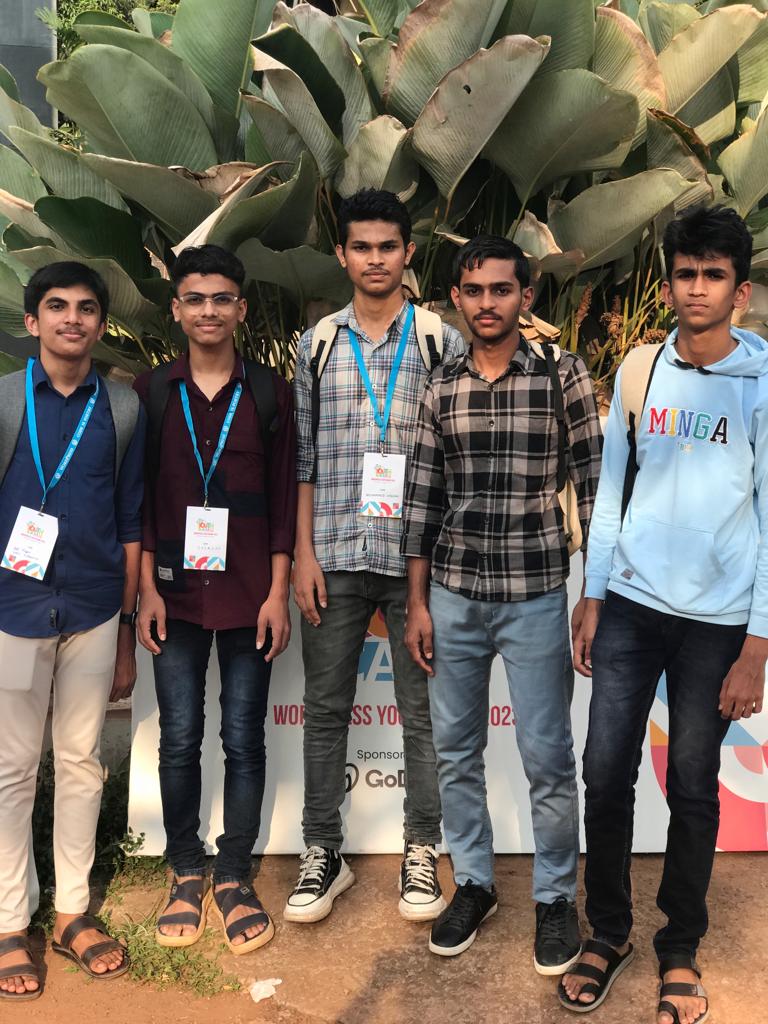 Sajad in 2023 at the WordPress Kozhikode Workshop with his friends Hassan, Branzle, Adil Nasar K C, Zayyan Olakara, and Rashid